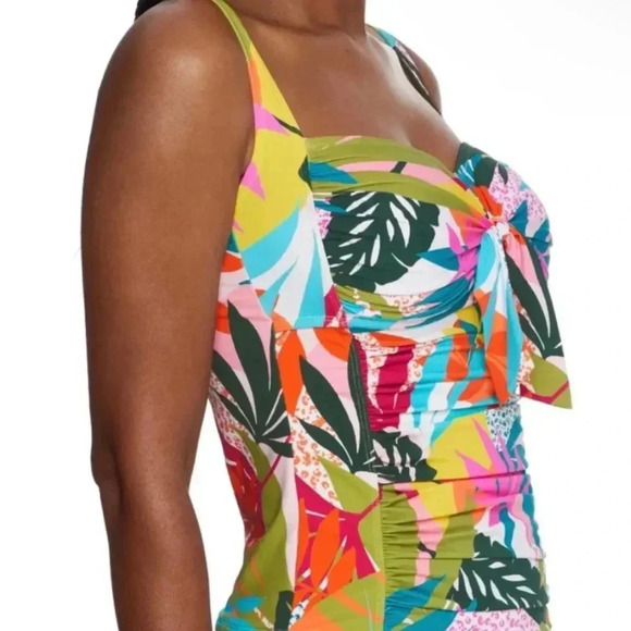 Bleu Rod Beattie Tankini Swimsuit Size 6D and Sarong Hipster Bottom Size 6 - Picture 5 of 11